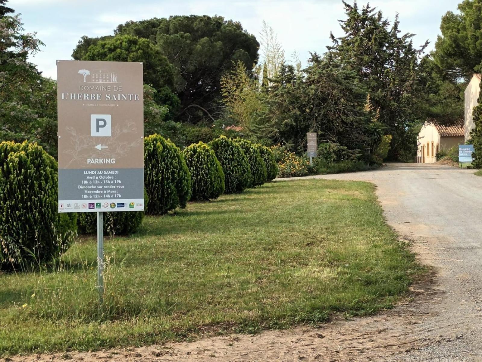 Domaine De L'Herbe Sainte Mirepeisset Luaran gambar